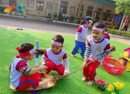 tro-choi-nhom-ngoai-troi-giup-tre-hoa-nhap-va-nang-cao-eq